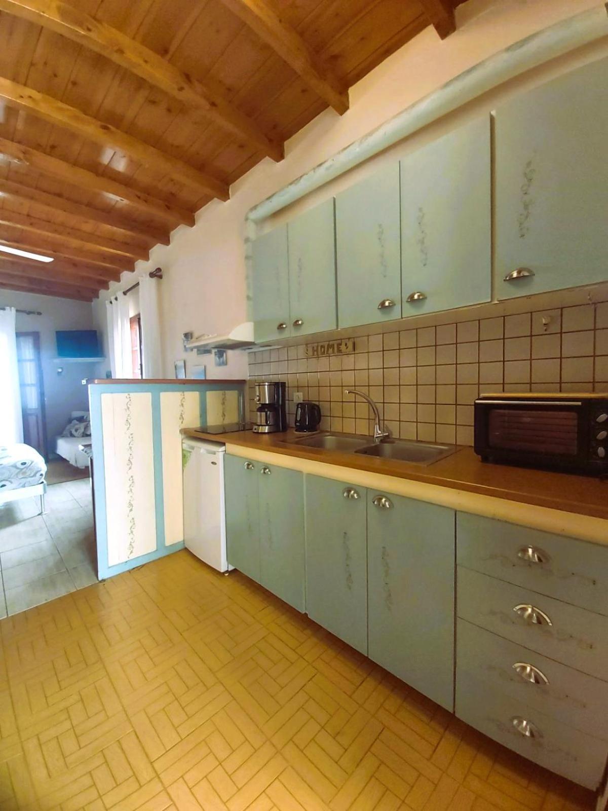 Almyra Apt In Mani Kotronion  Zewnętrze zdjęcie